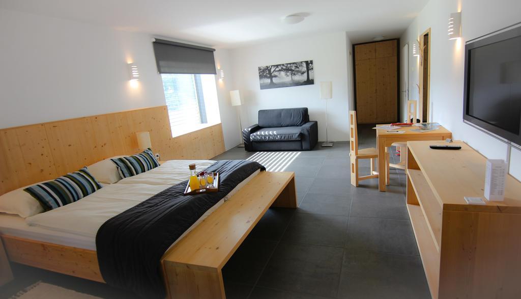 Eco Boutique Hotel Ams Beagle Блед Экстерьер фото